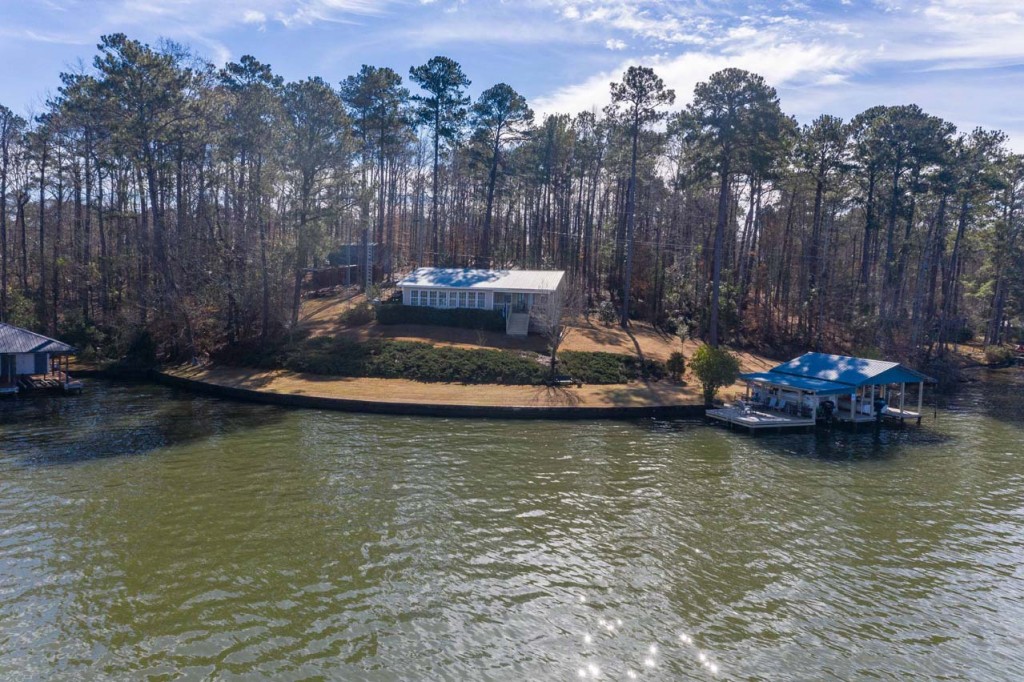 LAKE HARDINGSOLD! Lake Harding Homes