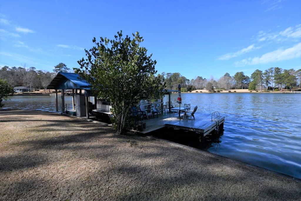 LAKE HARDINGSOLD! Lake Harding Homes