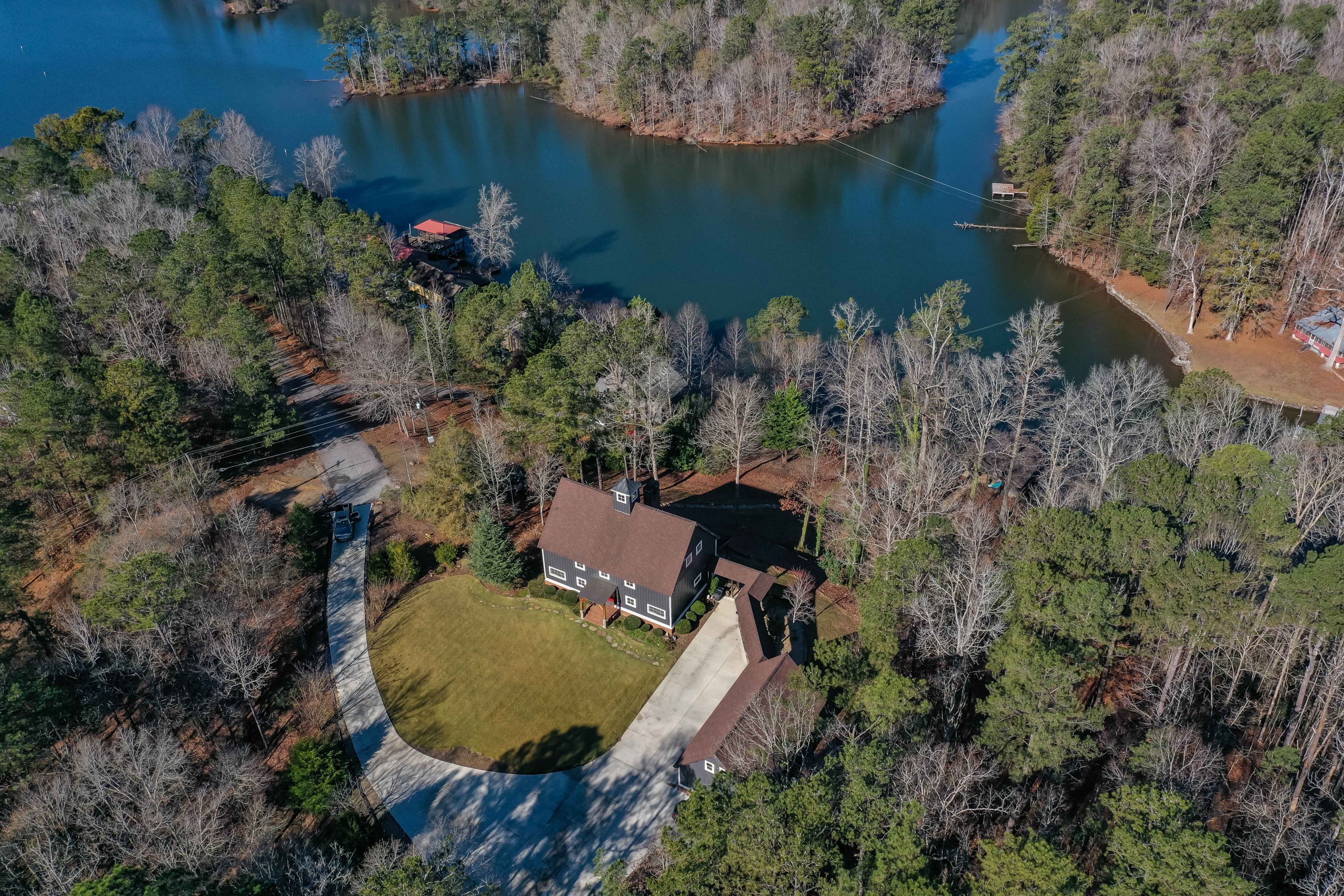 BEAUTIFUL DEEDED 5 ACRES ON LAKE HARDINGSOLD! Lake Harding Homes