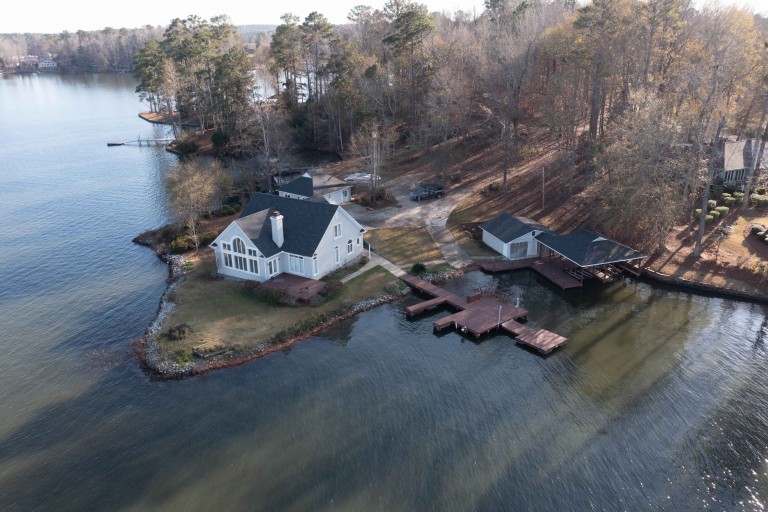 Lake Harding Homes Keith and Mary Williams