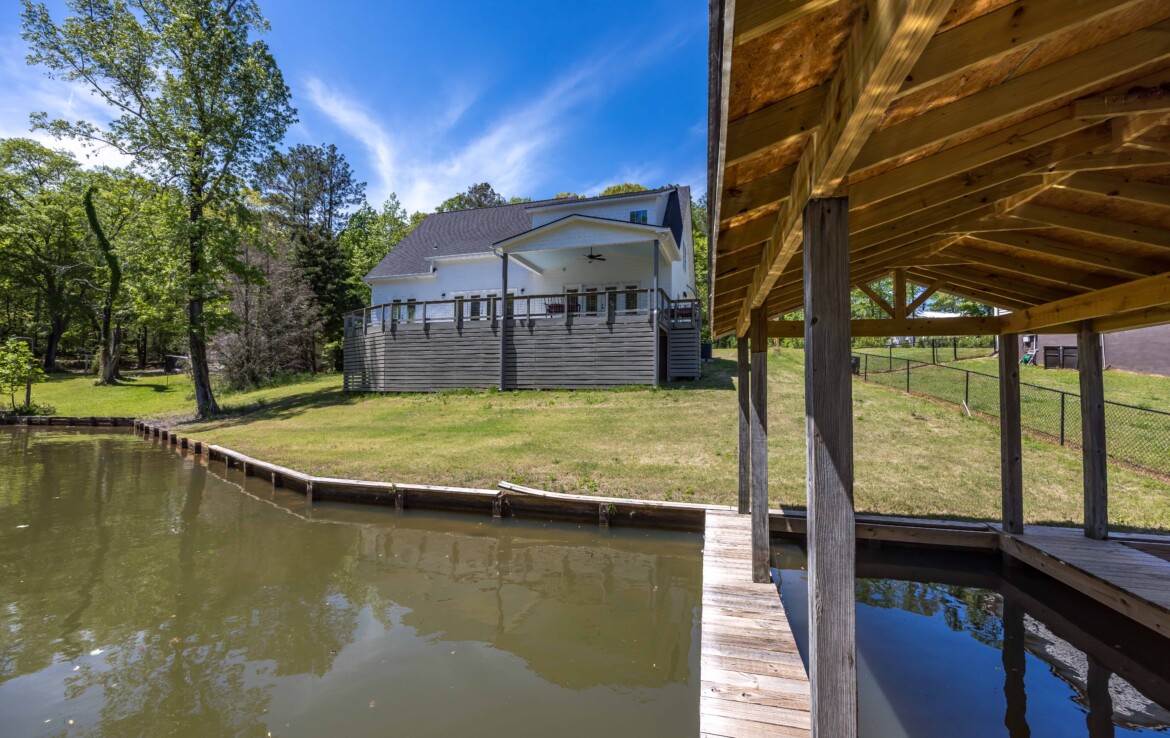 DEEDED New Construction Waterfront Home SOLD Lake Harding Homes