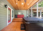 F SCREENED PATIO (1)